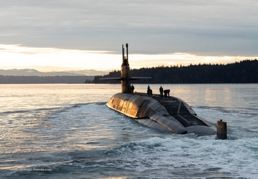 Classe_Ohio_SNLE_USA_003_USS_Louisiana_SSBN-733