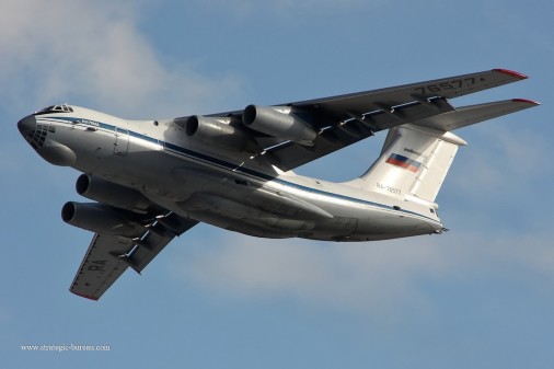 Il-76_Candid_avion_transport_Russie_001