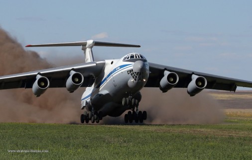 Il-76_Candid_avion_transport_Russie_003