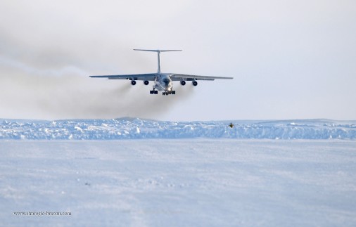Il-76_Candid_avion_transport_Russie_005