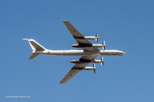 Tu-142_Bear-F_avion_patrouille_Russie_001