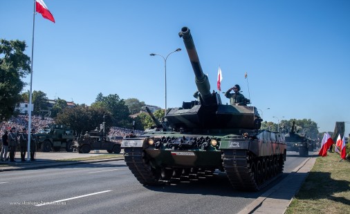 Défilé_militaire_Pologne_2023_A110_Leopard-2A5