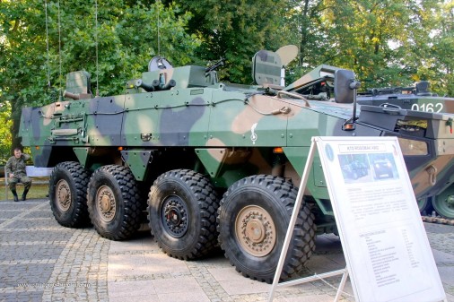 Rosomak_KTO_8x8_Pologne_008_VBTT