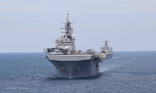 Wasp_classe_LHD_USA_001A_USS_Bataan_LHD-5