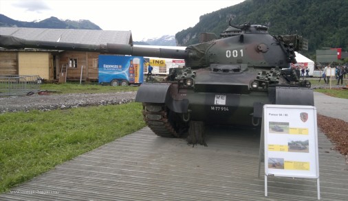 Pz-68_Panzer-68_char_Suisse_003