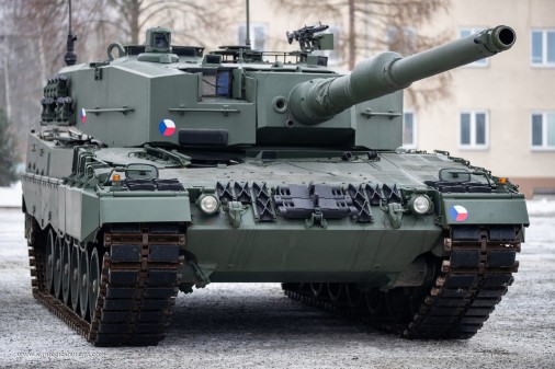 Leopard-2A4_char_Tcheque_2023_A103