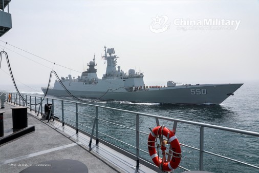 Frégate Weifang (550) Type 054A. Photo : Marine chinois/chinamil