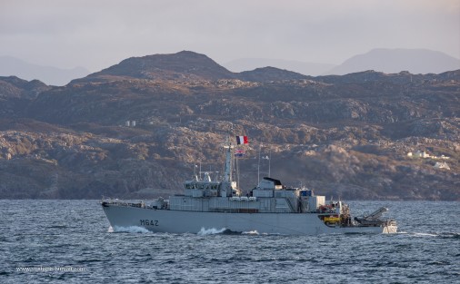 Classe_Tripartite_dragueur_002_M642_Cassiopee