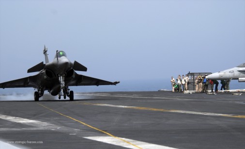 Rafale-M_chasseur_France_Stennis_CVN74
