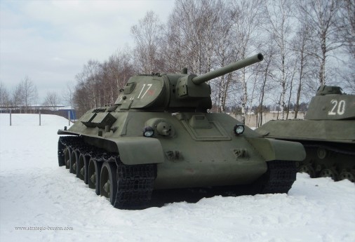 T-34-76_char_moyen_Russie_001
