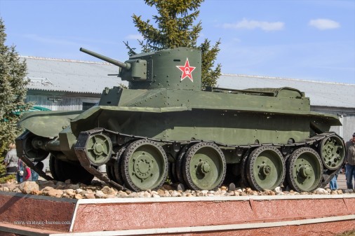 BT-2_char_leger_Russie_001