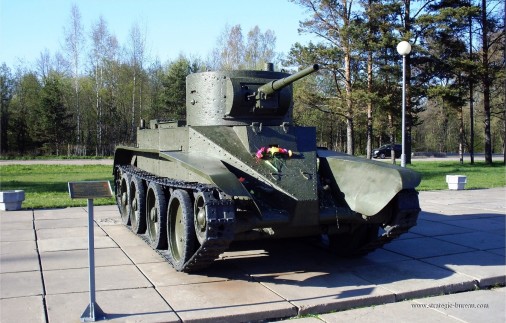 BT-5_char_leger_Russie_001