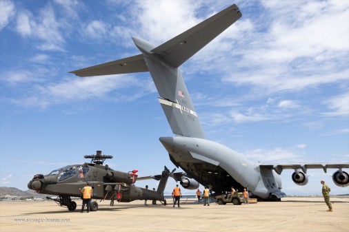 AH-64E_Apache_helico_Australie_2025_A101