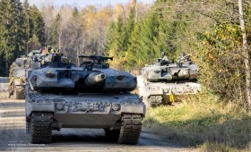 Bold_Panzer_2_exercice_2025_001_Leopard_2PL_CV90
