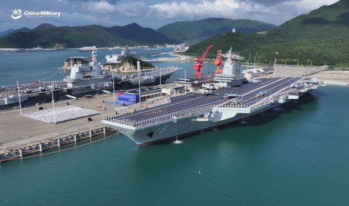 Fujian_18_porte-avions_Chine_A003