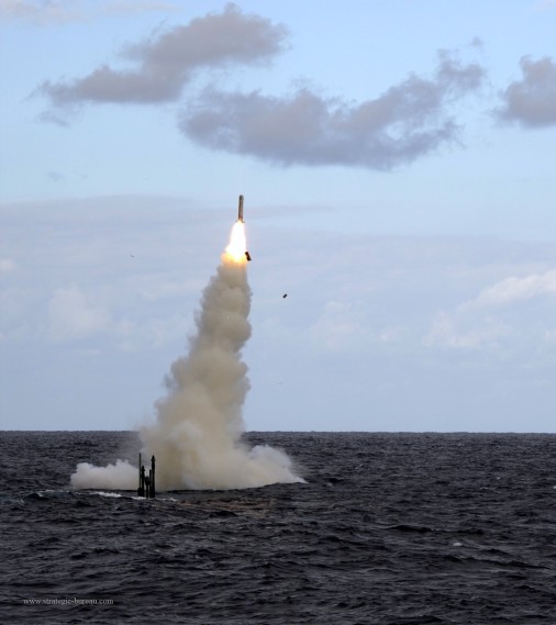 Missile Tomahawk tiré par le SNA Astute. Photo : POA Paul Punter/Royal Navy