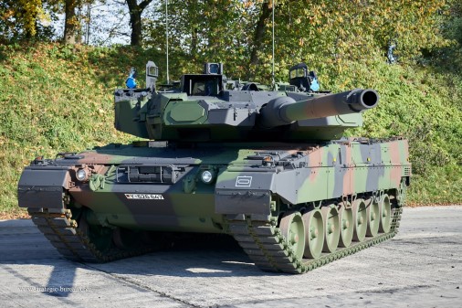 Leopard-2A8_char_Allemagne_001
