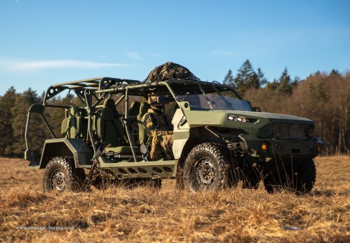 M1301_ISV_4x4_USA_005